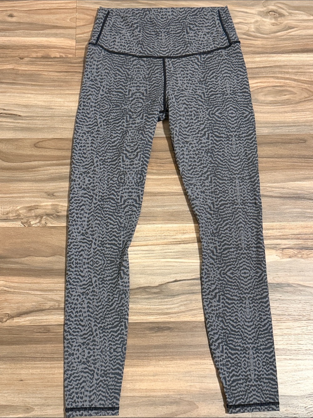 VARLEY Luna Nocturnal High Rise 7/8 Legging Black Gray Print Women’s Sz. S